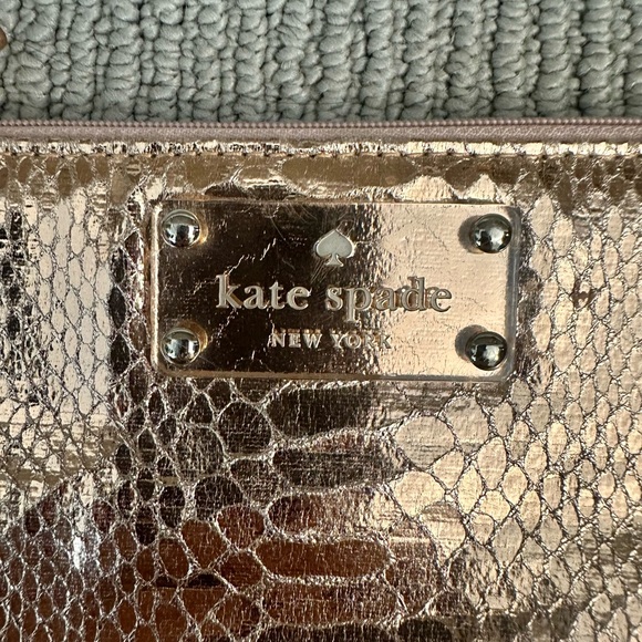 Kate Spade Metallic Gold Snake-Embossed Clutch / Pouch - Picture 3 of 11